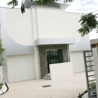 modern exterior house painting toowong